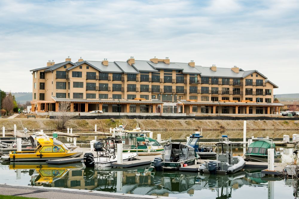 The Lodge At Columbia Point Richland Exterior photo